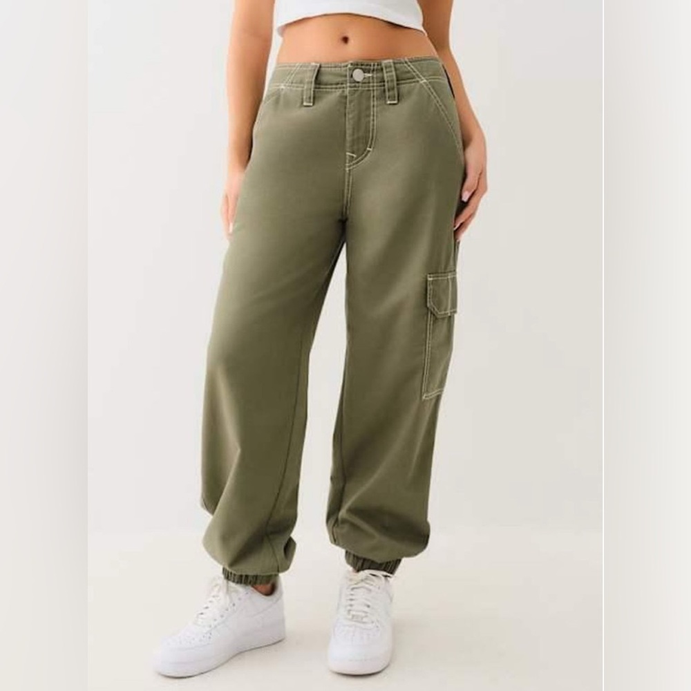 True Religion BOBBI BAGGY CARGO JOGGER- Bramd New With Tags —-cutest joggers - Picture 5 of 10
